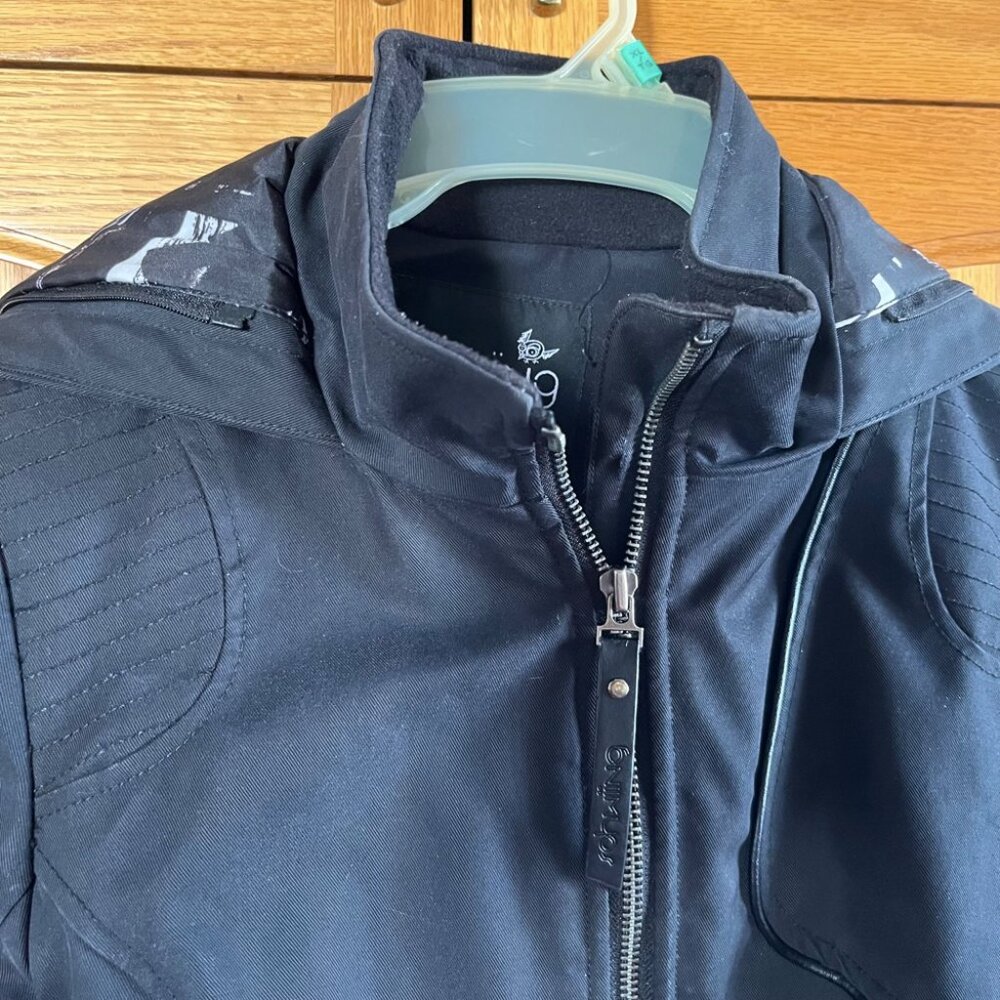Women's Black Insulated winter Jacket - Picture 3 of 16